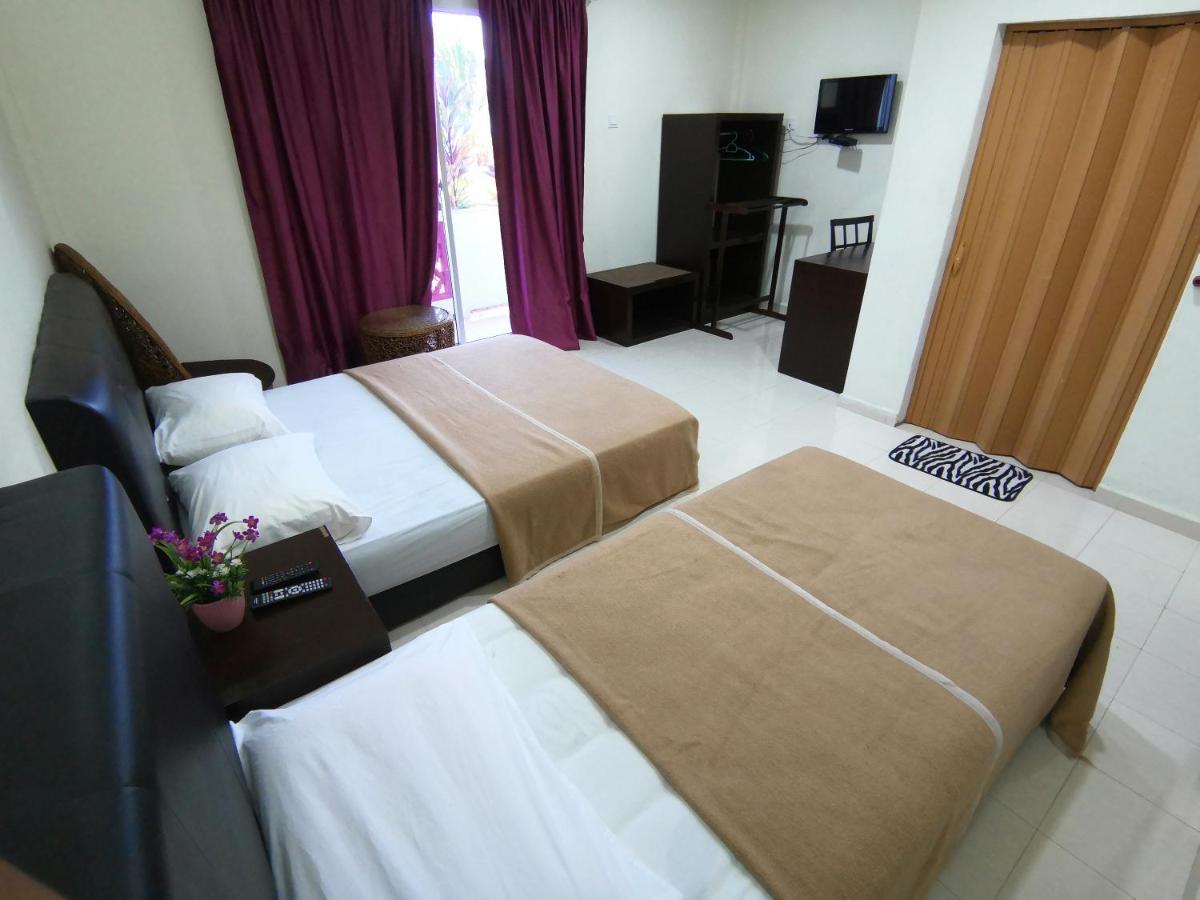 Huda Inn Пантай-Сенанг Экстерьер фото